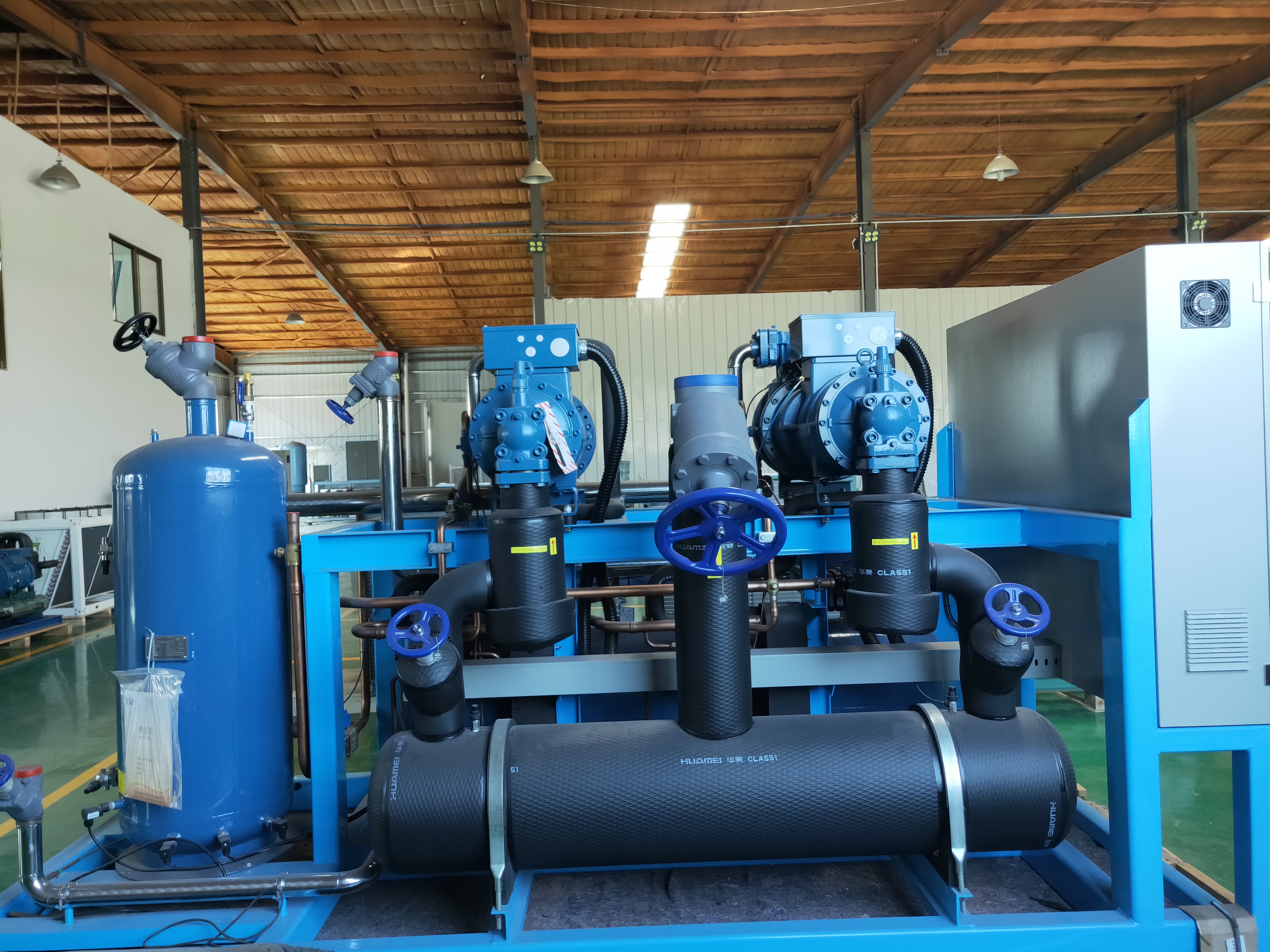 並聯製冷壓縮機組